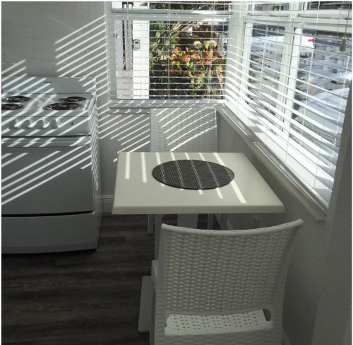 Two-Bedroom Apartment image 1