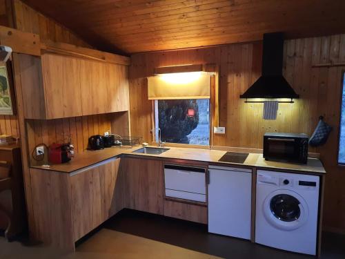 AirBee&Bee - Creux du Van in Boudry