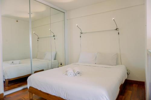 Comfy and Modern Studio at Kebagusan City Apartment By Travelio, Yakarta