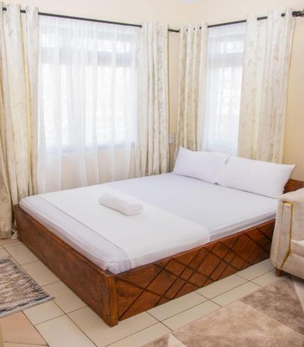 Mora studios in Nyali Oshwal Academy 4B