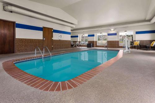 Microtel Inn & Suites by Wyndham Rapid City, Rapid City (fotografie 11)