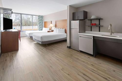 Hawthorn Extended Stay by Wyndham Ellsworth Bar Harbor