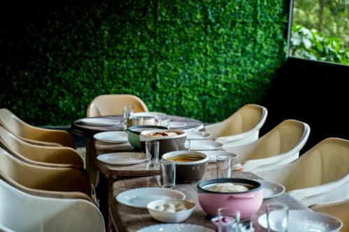 المرافق, The Cove Lakkidi in Pookode