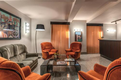 Dotări, Madison Hotel in Roma