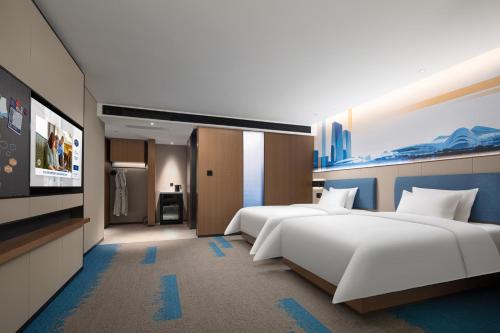 room detail thumbnail 1