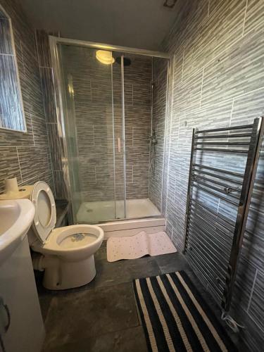 Chatham 2 in Chatham Central