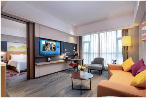 张家界天门山希尔顿欢朋酒店 张家界天门山希尔顿欢朋酒店