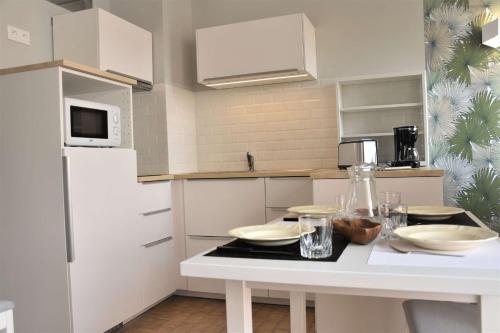 Appartement Renove avec Balcon sur le Port GN460-010 - image 3