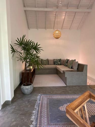 Five-Bedroom House image 8