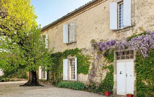 Villa with 10 bedrooms in Villeneuve sur Lot with wonderful city view private pool and furnished garden - image 12
