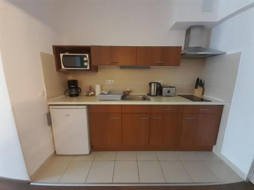 Corvin Residence Apartments - image 14