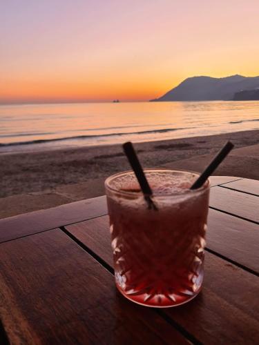 周邊環境, Joli T2 climatisé bord de mer tout équipé (Joli T2 climatise bord de mer tout equipe) in 濱海聖芒德里耶