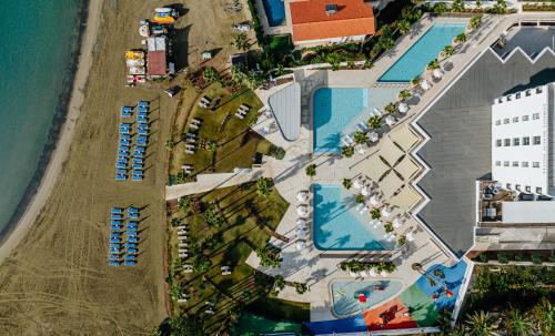 Lordos Beach Hotel & Spa - image 7
