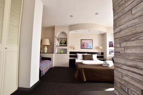 Coposu Residence Apartments - image 3