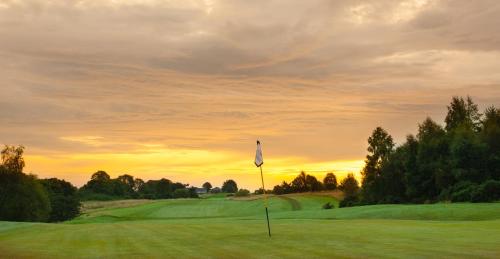 DoubleTree By Hilton Glasgow Westerwood Spa & Golf Resort - image 6