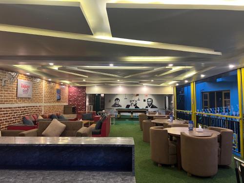 Restaurant, Chubasha Chautara Restro & Inn in Maharajgunj