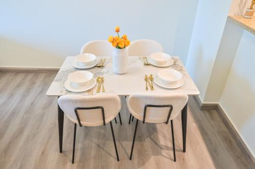 Burj Vista 2BR Luxurious Apartment with Direct Access to Dubai Mall, Dubai (photo 10)