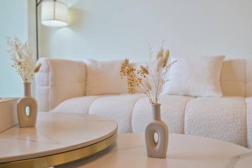 Burj Vista 2BR Luxurious Apartment with Direct Access to Dubai Mall, Dubai (photo 6)
