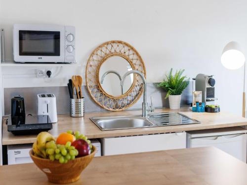 Charming studio - 9eme arrd 2P - Grands Boulevards, Paris (photo 10)