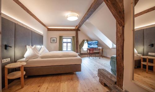 Hotel Gassenwirt Room Type - Superior Double Room