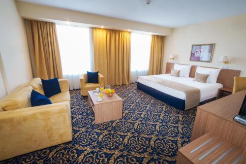 Large Twin Room