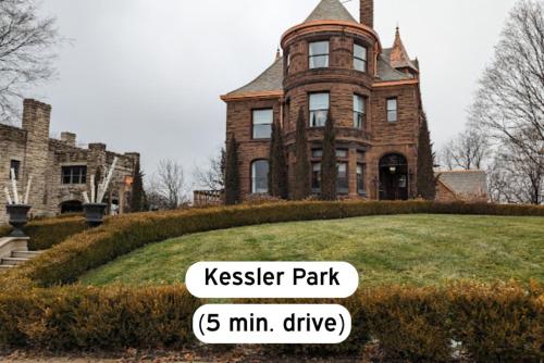 Classy 2BR-Parking, Rooftop,Near Arrowhd & TMobile, Kansas City (fotografie 7)