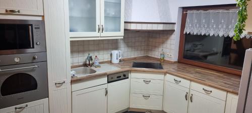 Cocina, K02 Apartment between Cologne & Bonn in Troisdorf