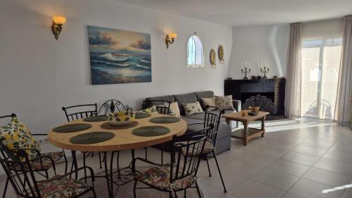 AP327 - Casa Pico - image 3