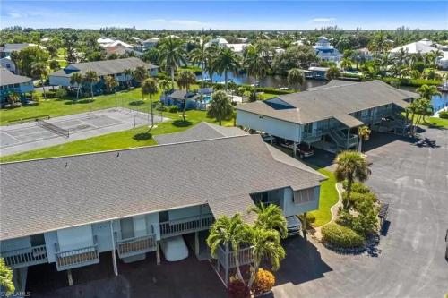 Bokeelia Condo, Pool & Fishing & Boat Dock in Bokeelia