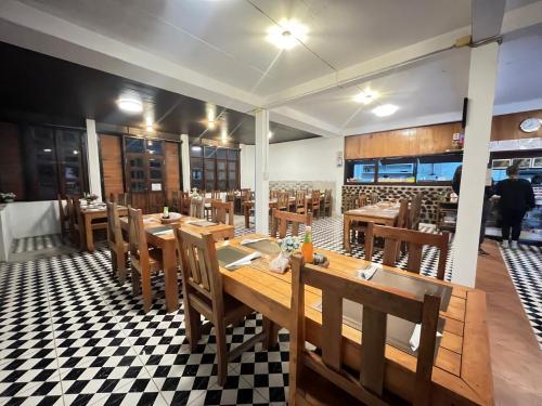 Sanhak Guesthouse in Na Hin