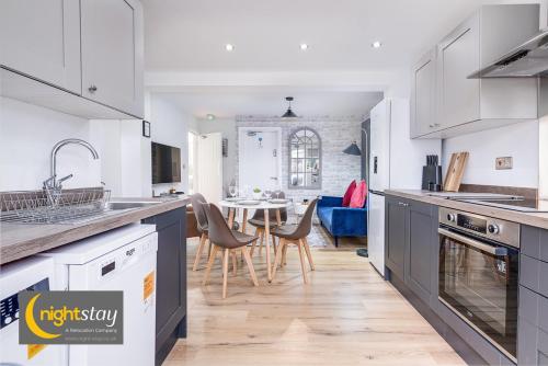 Birmingham Group Stay Birmingham Group Stay