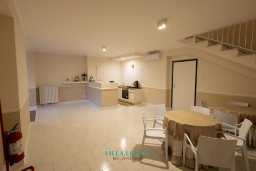 Casa Vacanze Elegant Pompei - VL in Боскореале