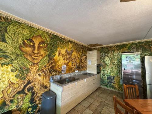 jaettu olohuone/TV alue, Hostel Los Duendes del Sur in Tenerife