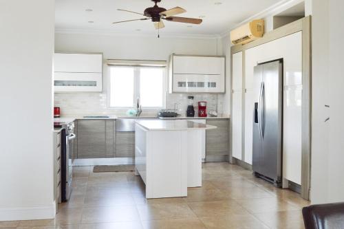 Pristine Villa Tobago in Lowlands