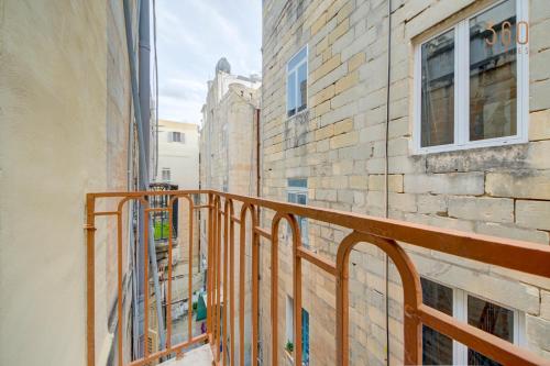 Cozy 3rd-Floor Valletta Apartment by the Seafront by 360 Estates, La Valletta (foto 3)