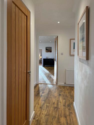 Dounhuila Self-Catering Cottage in Elgol