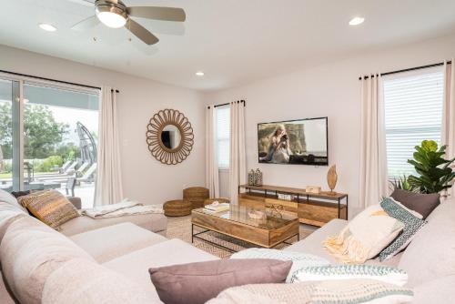 Radiant Home with Private Pool near Disney by Rentyl - 7676F in Orlando, USA