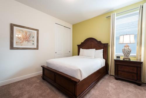 Inviting Home with Water Park Access near Disney - 7498M - image 11