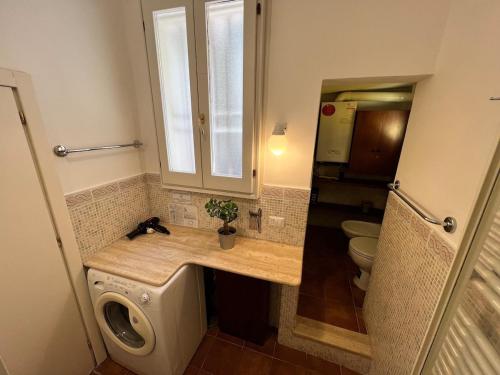 Campo dei fiori - cozy and central apt, Roma (foto 8)
