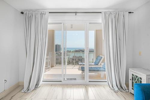Ariel Dunes II 909, Destin