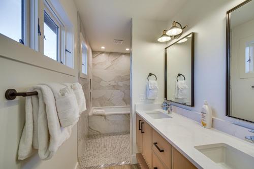 Mtn Escape with Hot Tub, By Trails in Grand Lake! Mtn Escape with Hot Tub, By Trails in Grand Lake!