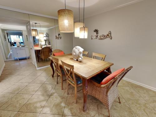 Ponte Vedra Breakers 651A