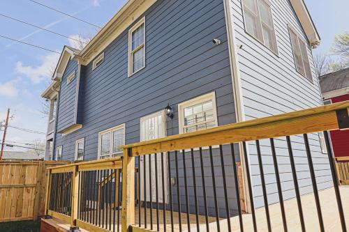 Walkable! Mins from stadium, GWCC, aquarium in English Avenue