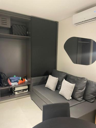 1 queen bed, 1 sofa bed