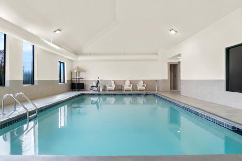 Comfort Inn & Suites Taylor - image 42