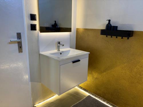 Authentic Travellers Suite Authentic Travellers Suite