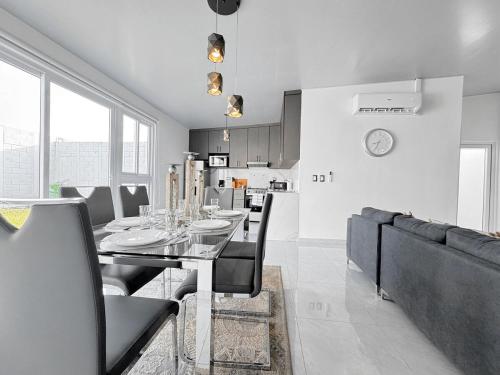 Modern Retreat in Jucuaran