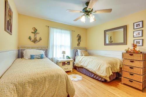 Walk to Beach Gem with Pool and Spa in Isle of Palms!