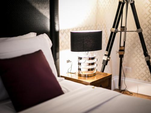 Minerva Relais - image 6