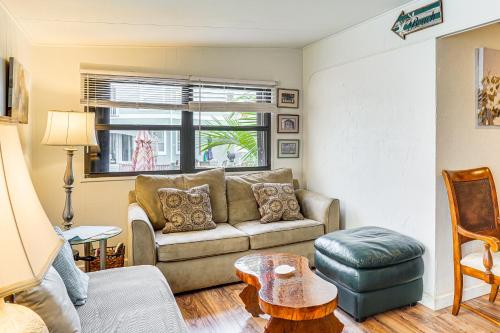 Nettles Island Vacation Rental with Resort Amenities in Jensen Beach, USA